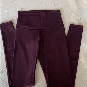 Lululemon Wunder Under Plum leggings